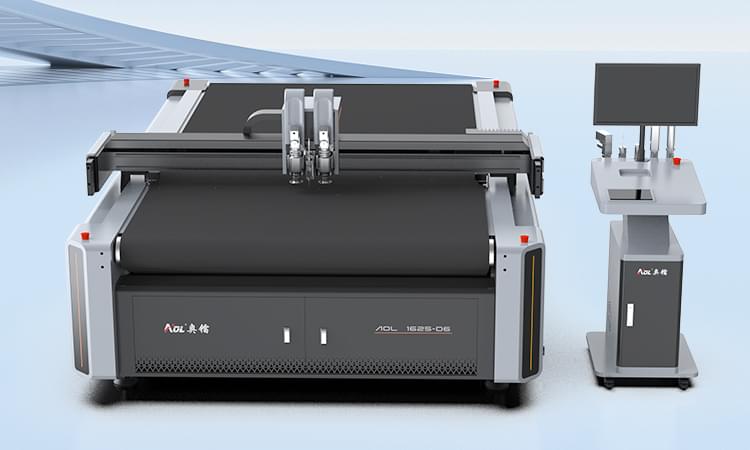 Industrial equipment for cutting composite parts