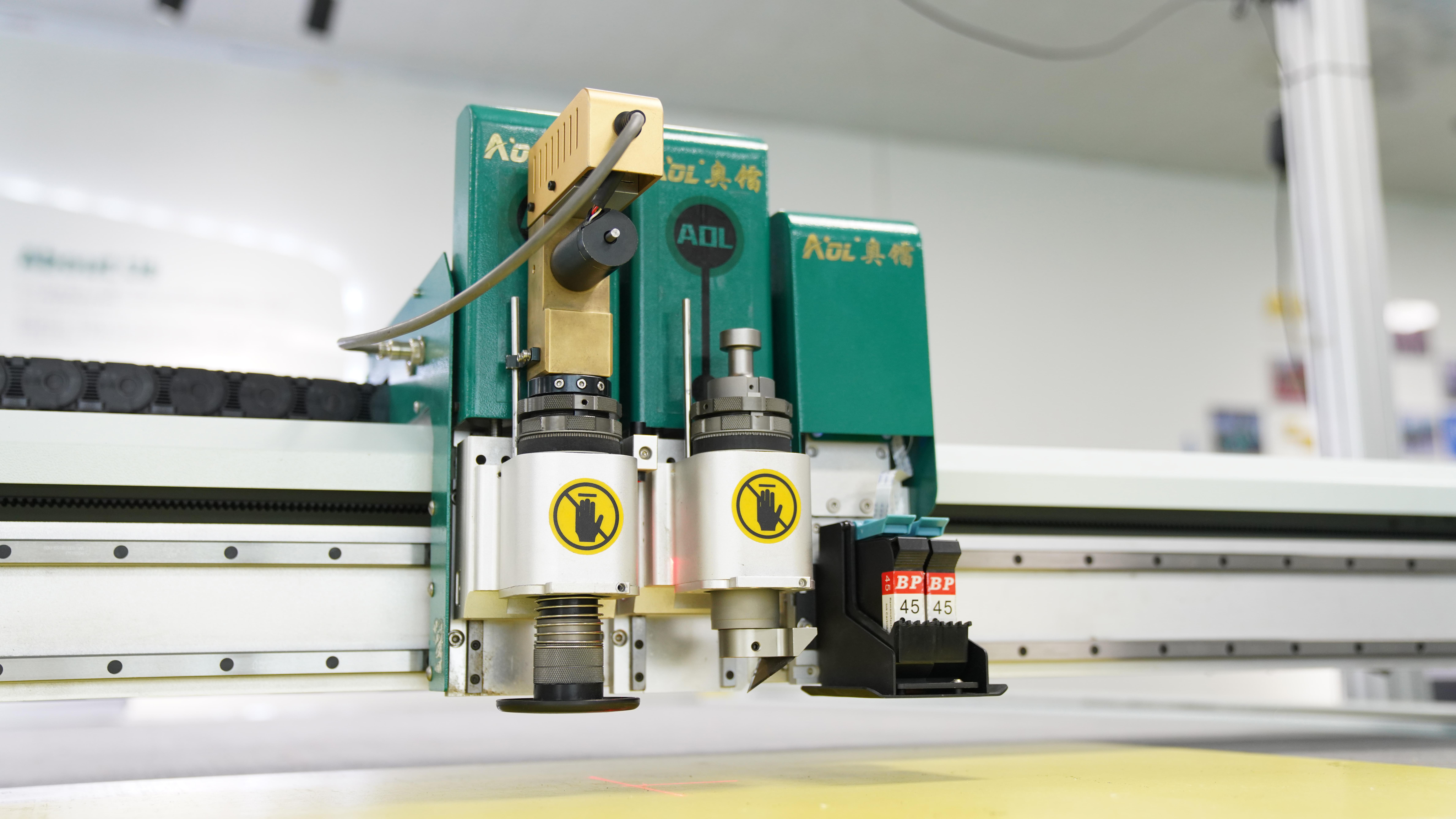 cnc cutting machine cnc cutting machine