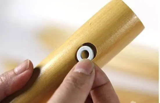 Manual cutting of gaskets Manual cutting of gaskets